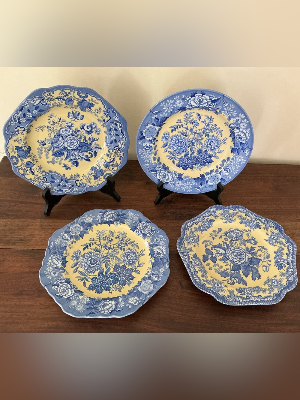 Spode Blue Room Garden Collection 4 Plates - Jasmine, Blue Rose, British Flowers